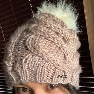 WAVE stylish Cable beanie with faux fur.Hand knit